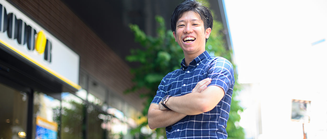 岸本 駿也 本社 第二営業局